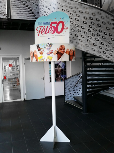 PLV Carrousel, une visibilité à 360° PLV Carrousel, une visibilité à 360°