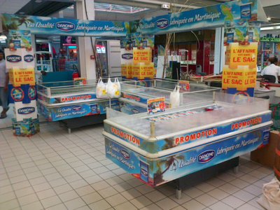 PLV Arche : une visibilité événementielle PLV Arche : une visibilité événementielle