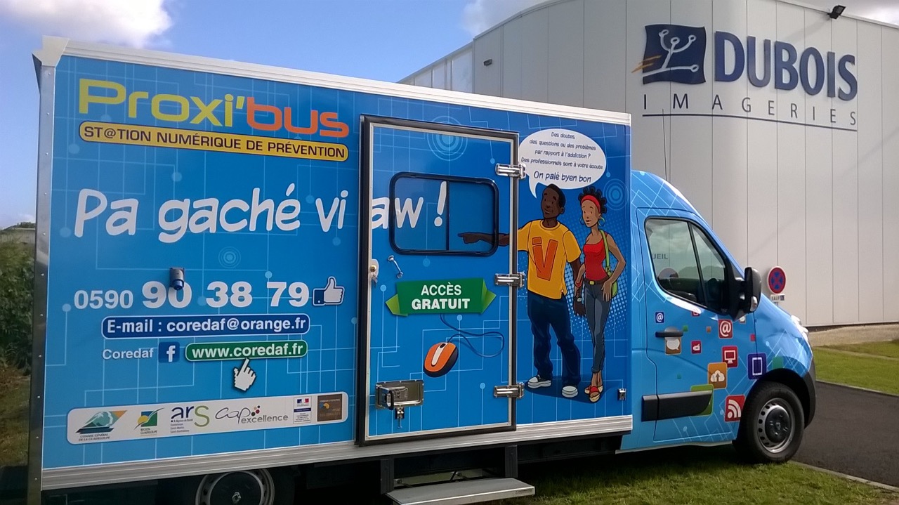 Proxibus, superbe realisation de total covering Proxibus, superbe realisation de total covering