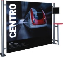 Digital Média: Stand droit avec son système d'affichage écran 15'